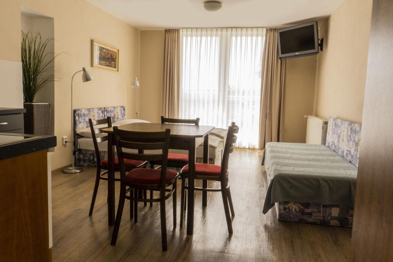 Studia A Apartmany U Karla Turnov Extérieur photo